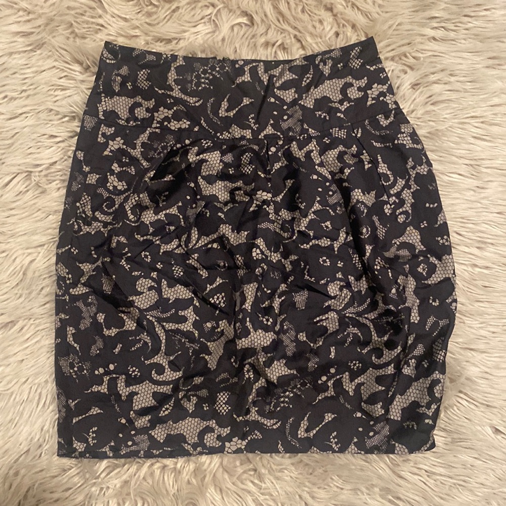 Banana Republic Pencil Skirt with Pockets Size 4